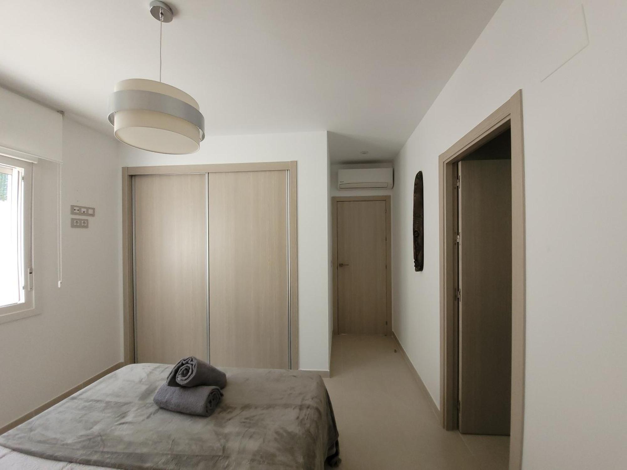 Chalet Adosado Acogedor Busot Alicante Esterno foto