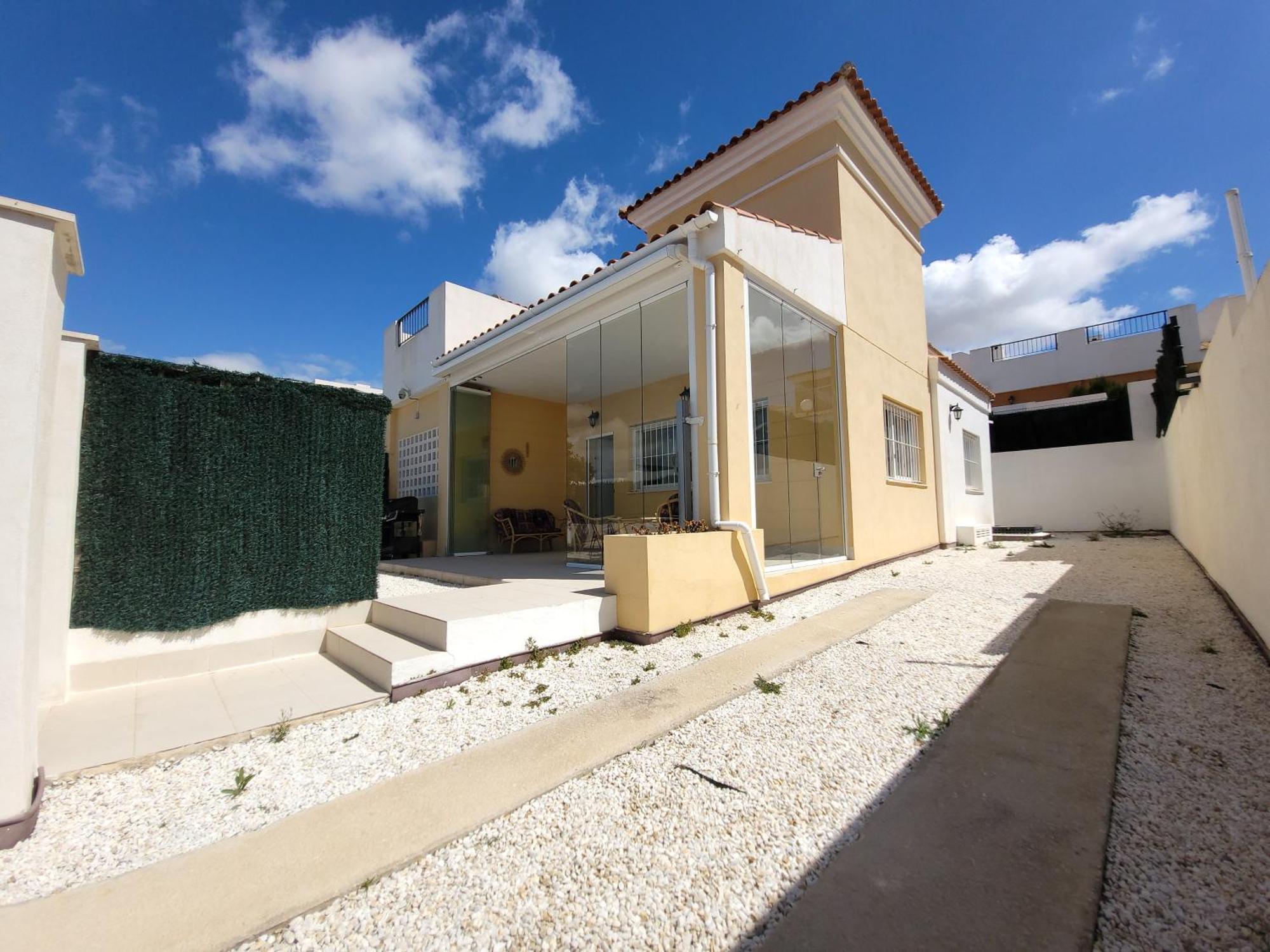 Chalet Adosado Acogedor Busot Alicante Esterno foto