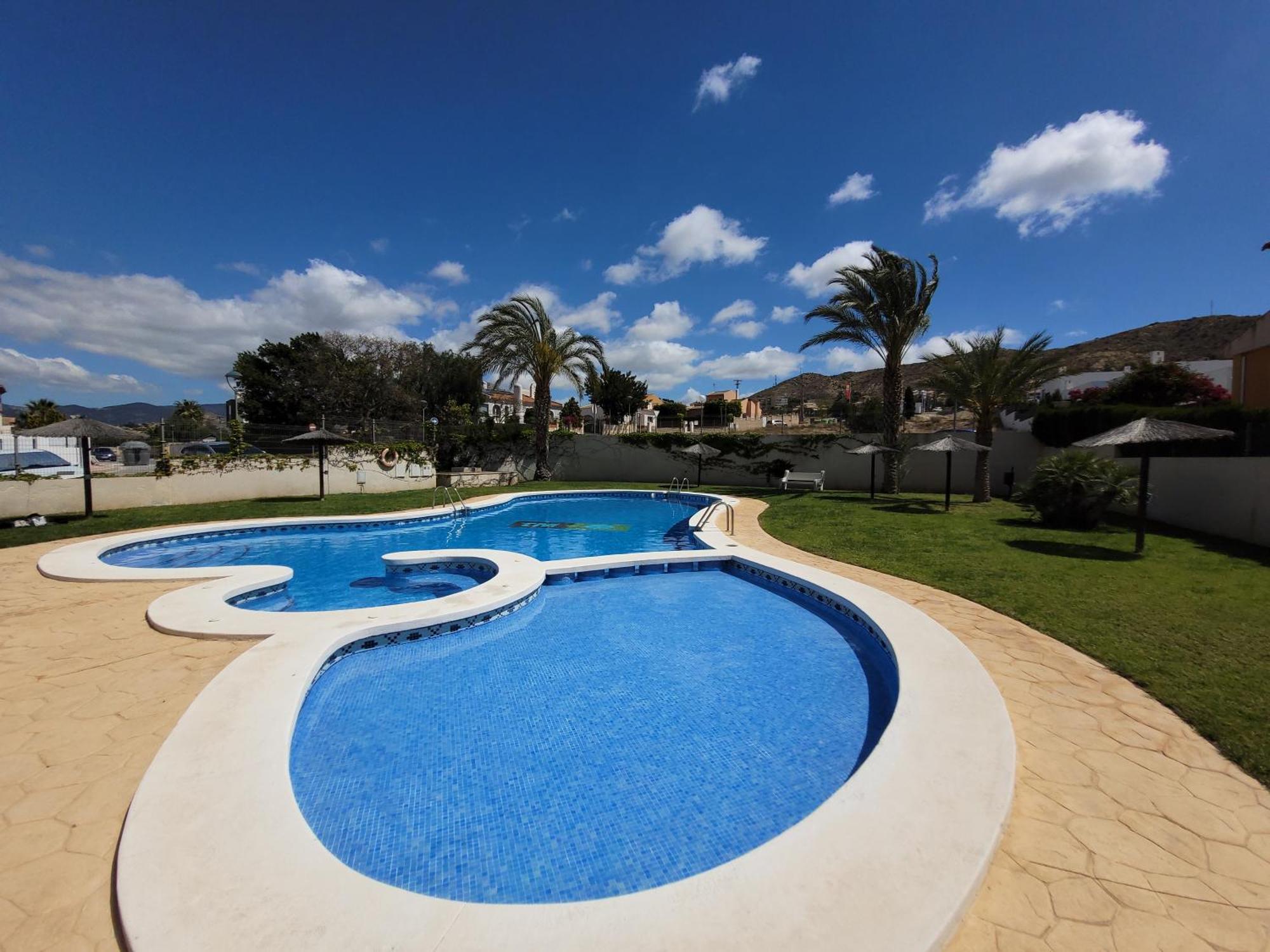 Chalet Adosado Acogedor Busot Alicante Esterno foto