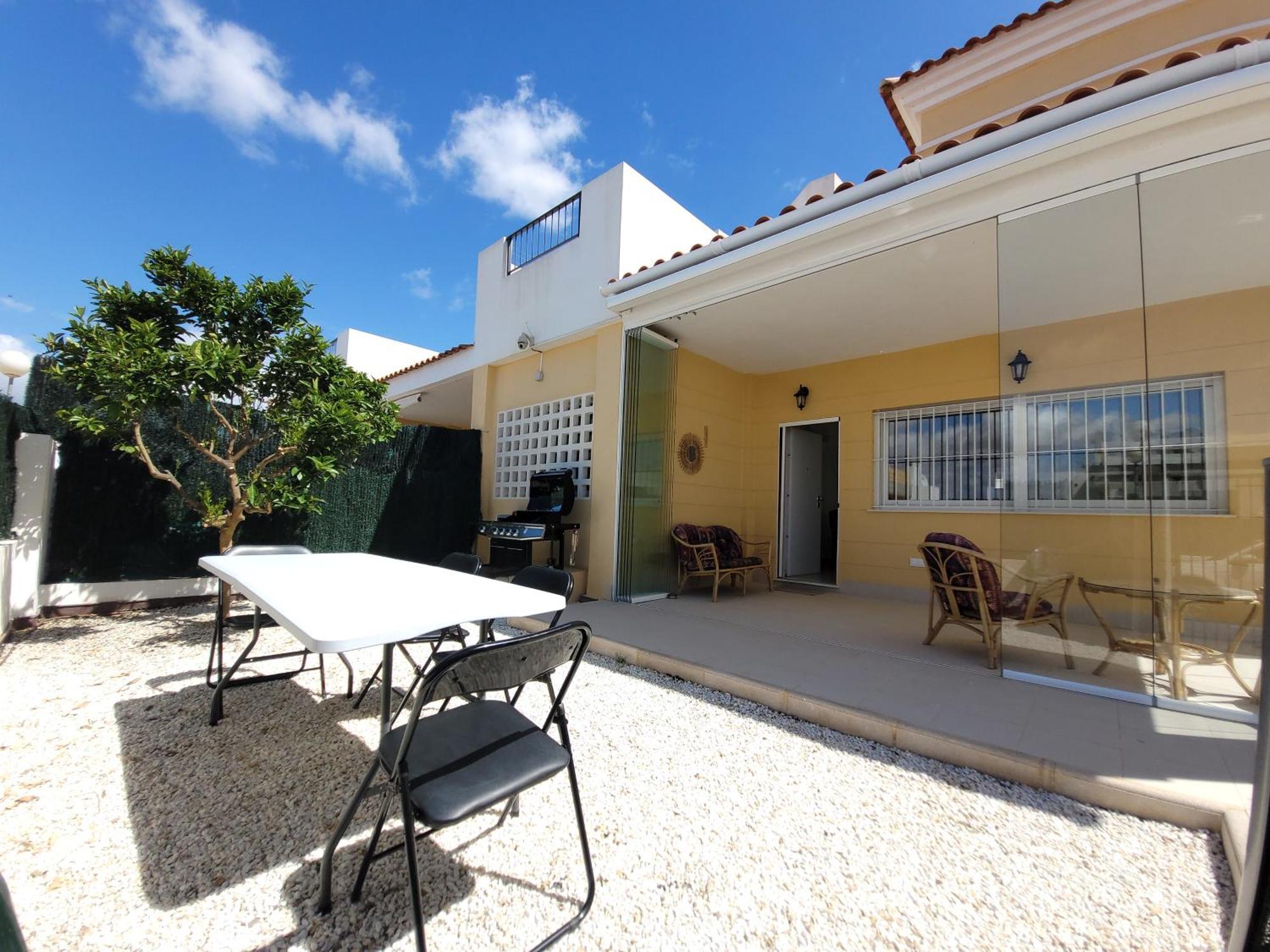 Chalet Adosado Acogedor Busot Alicante Esterno foto